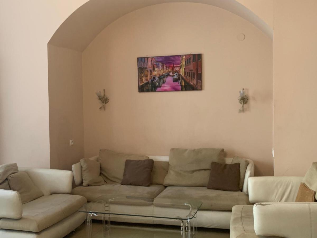 House - Housity