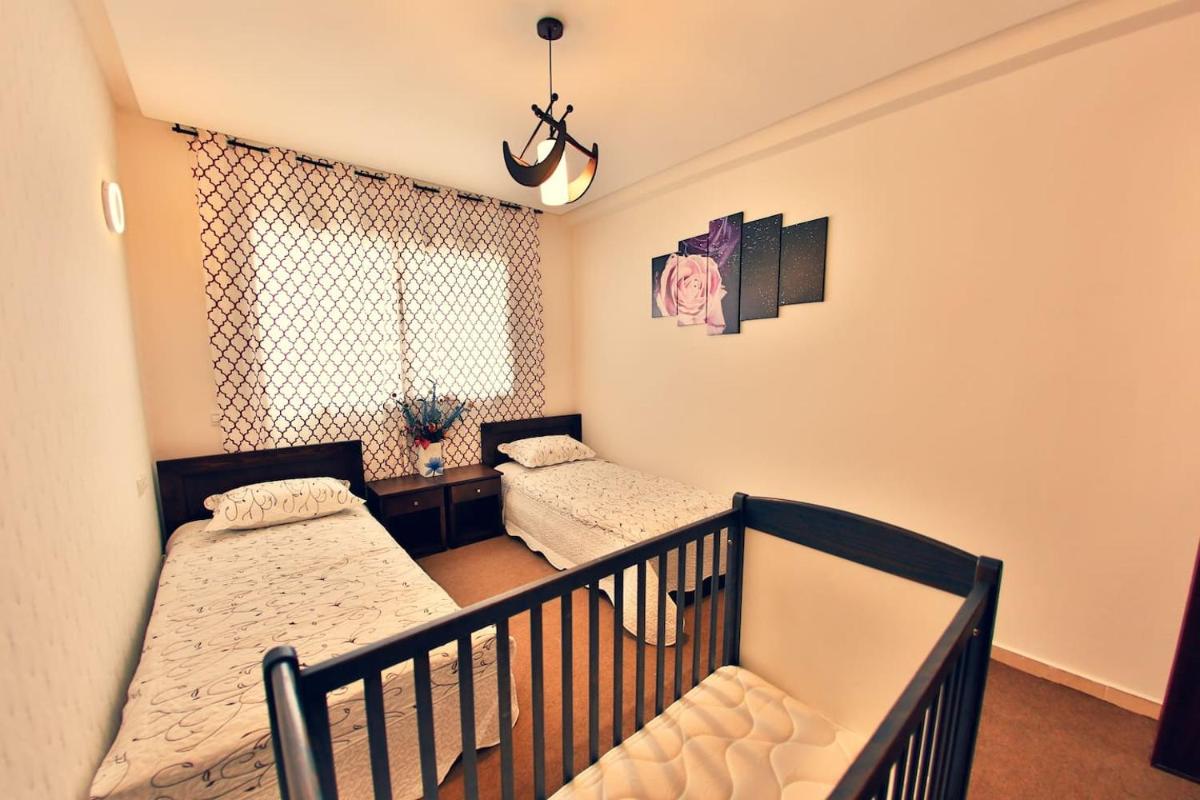 Suitetrails - Amazing New Central Apartment, Modern, very Clean and very Comfortable
