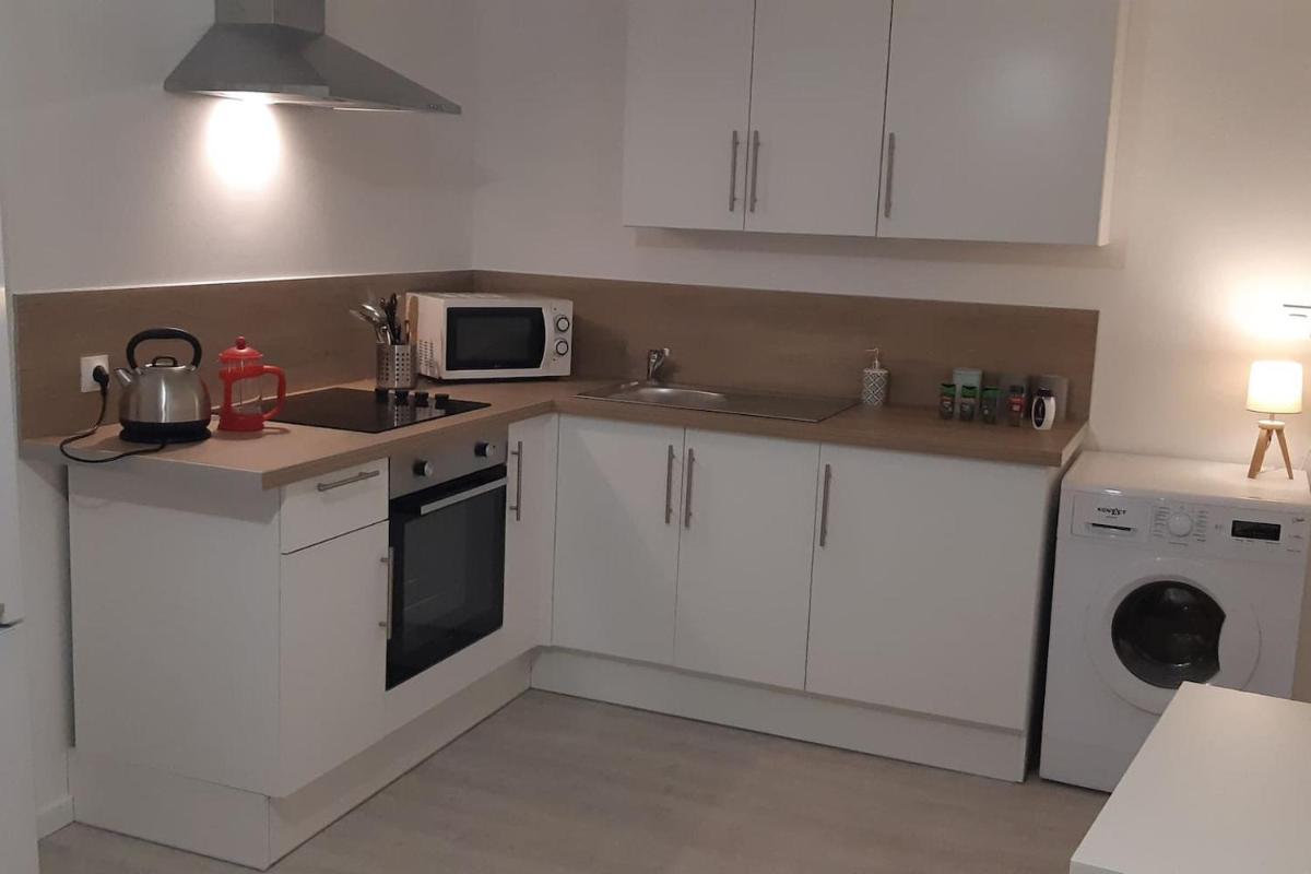 CHE grand F2 droit plein centre sweet home - Housity