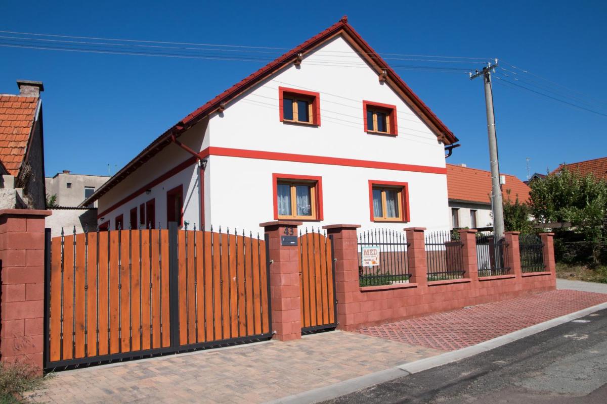 Apartmán U Fuxů - Housity