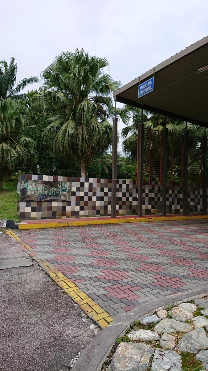 Homestay Bandar Putra Kulai - Housity
