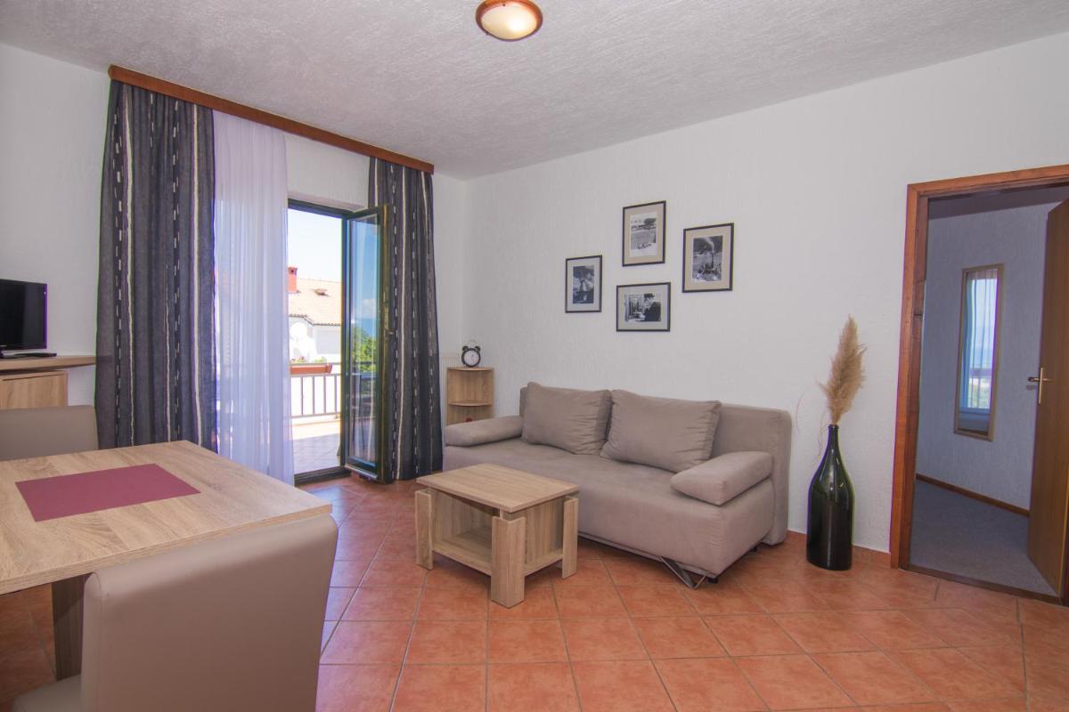 Villa Rustika - Housity