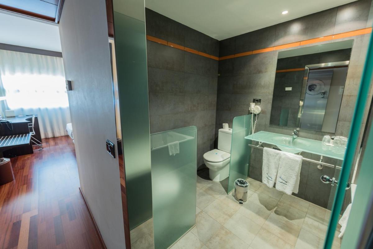 Hotel Europa - Housity