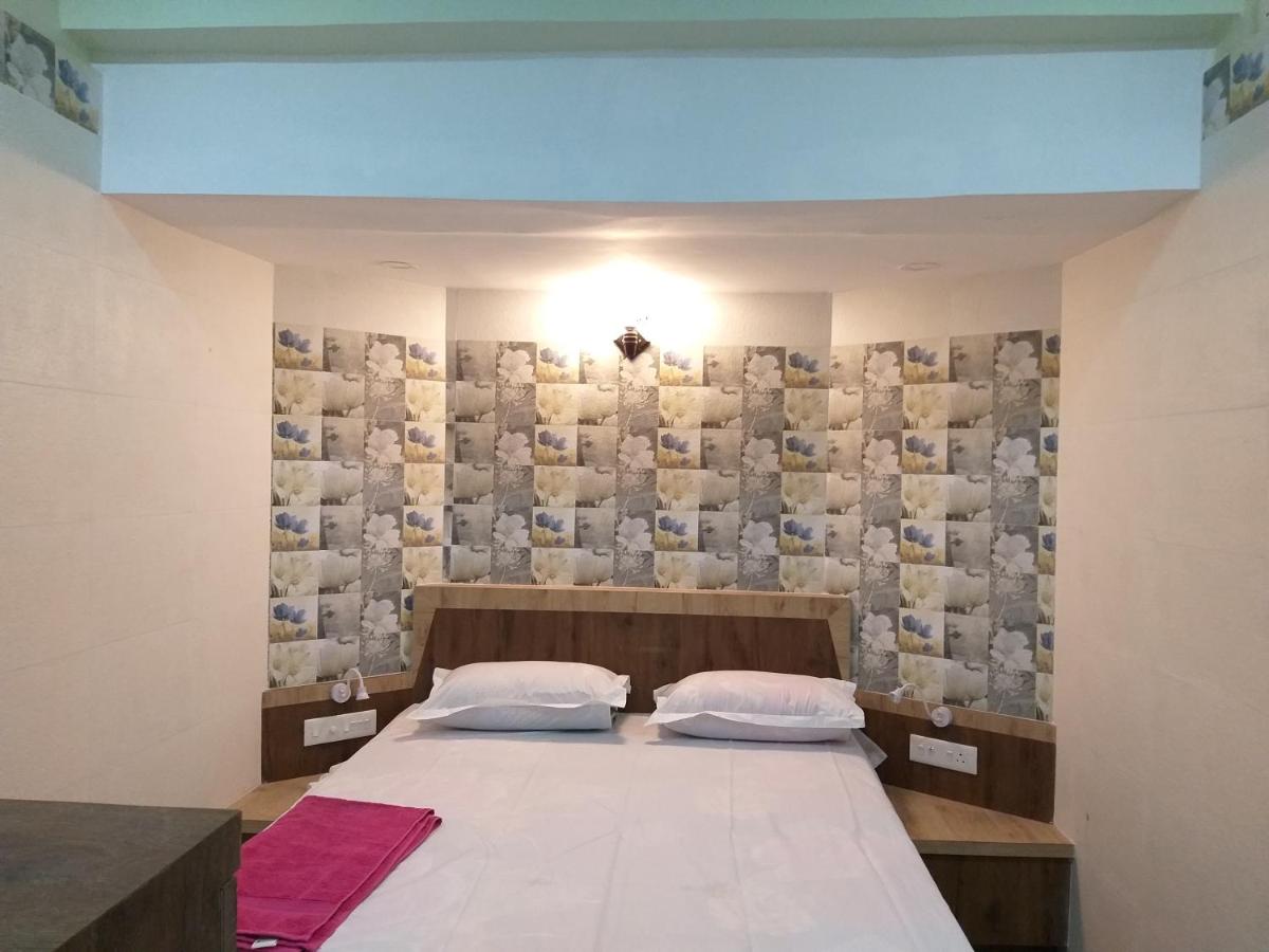 Madhusmruti - Housity