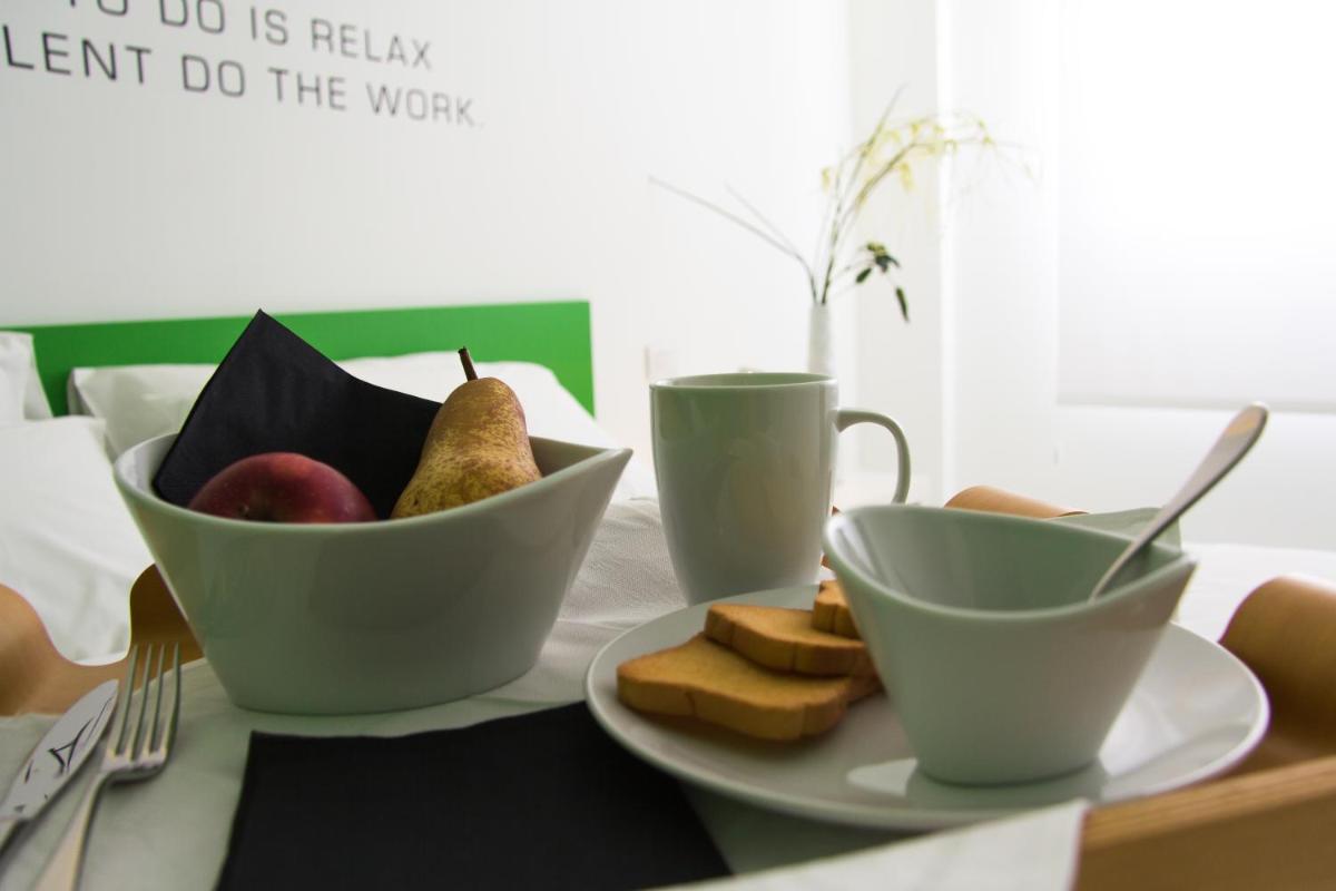 Bed 'n Design - Housity