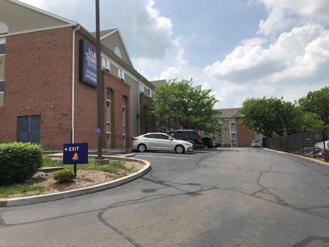 InTown Suites Extended Stay Cincinnati OH - Colerain - Housity