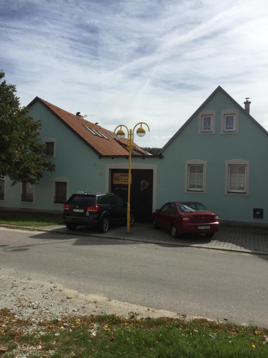 Statek Číměř - Housity