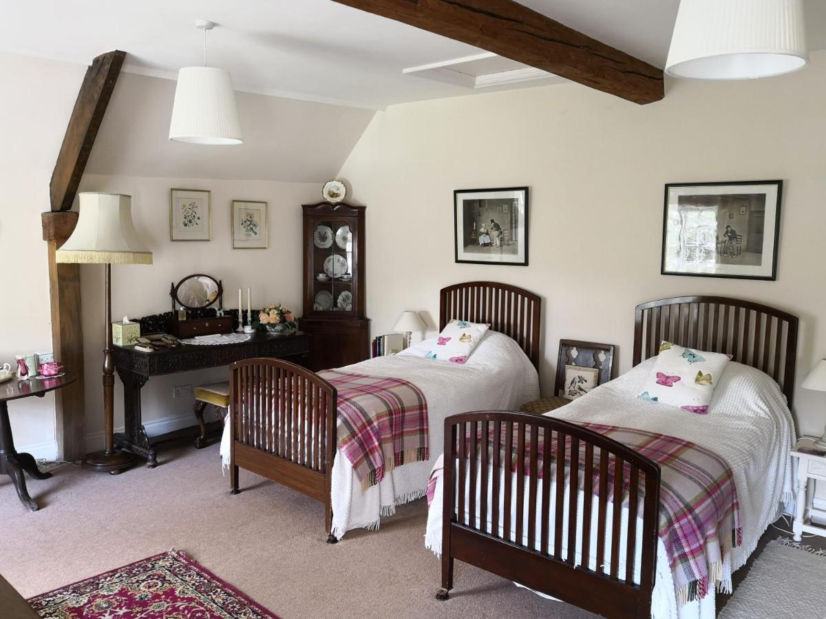 Walnut Tree Farm - Housity