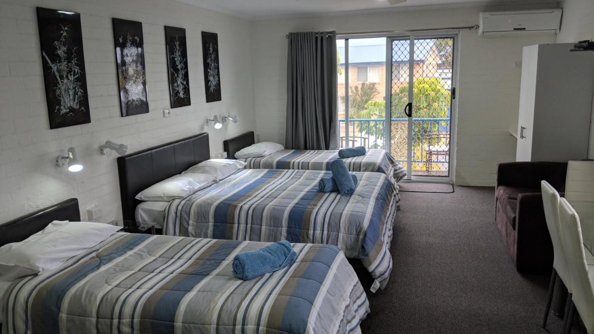 Harrington Village Motel - Housity