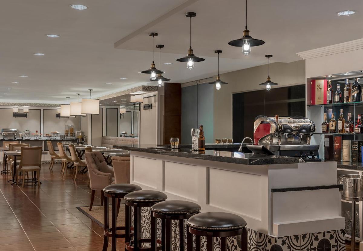 Somerset Millennium Makati - Housity