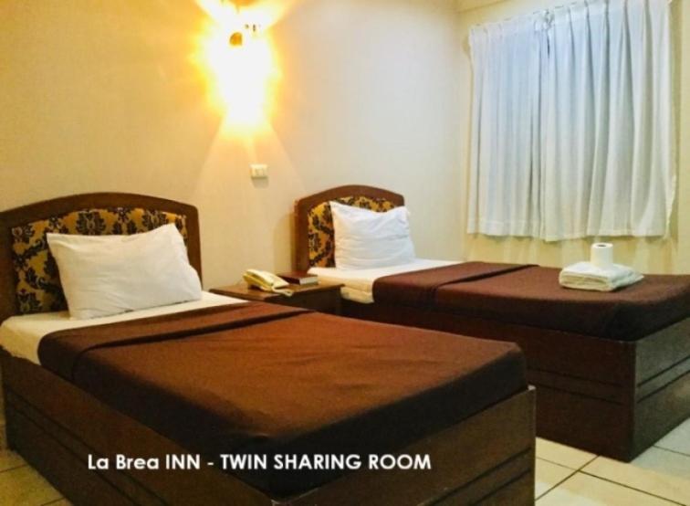 La Brea Inn - Housity