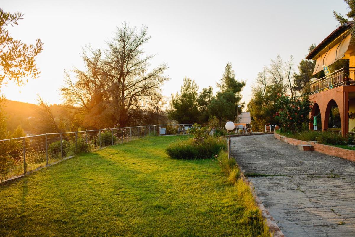 Villa Panorama Studios - Housity
