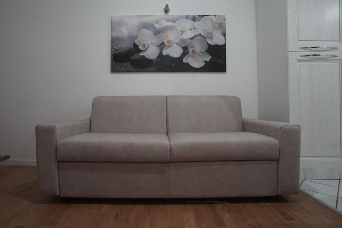 L'Orchidea Bianca - Housity