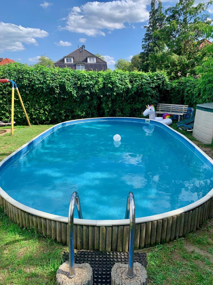 Gästehaus Falkensee, nahe Berlin mit Pool - Housity