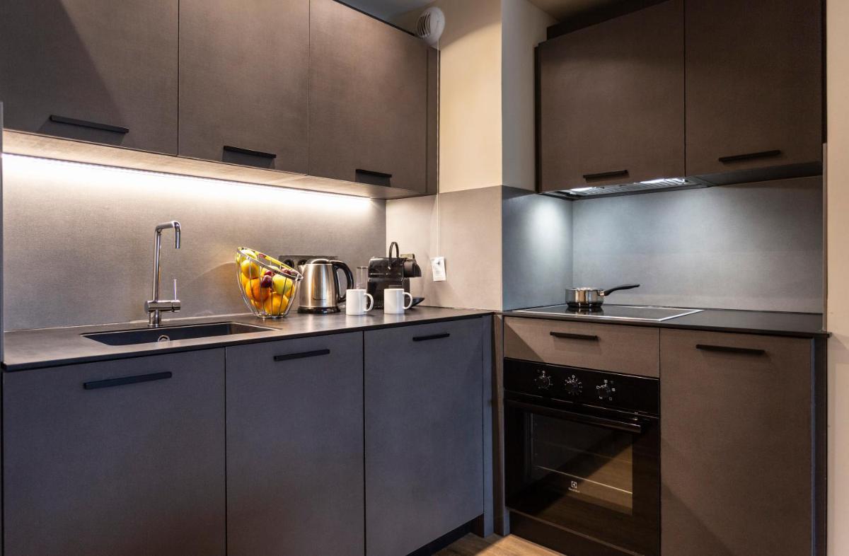 Cuisine ou kitchenette dans l'établissement Résidence Daria-I Nor by les Etincelles