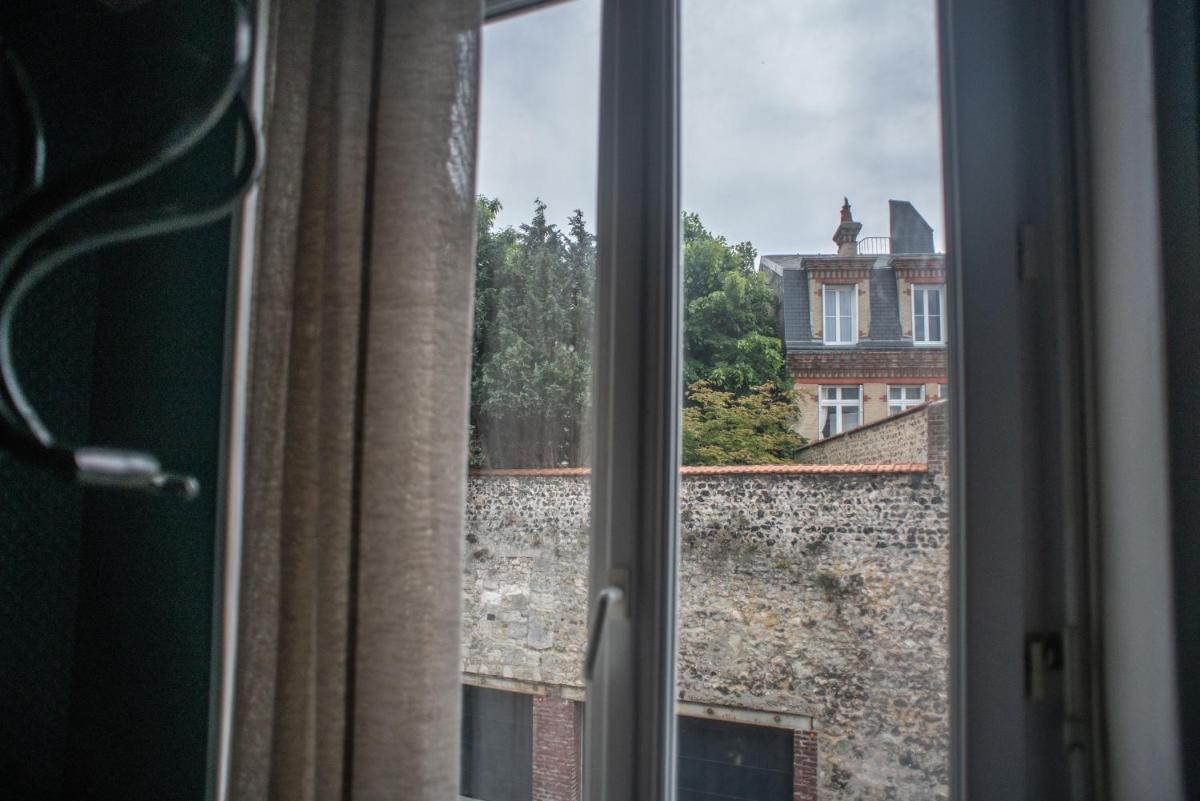 Maison XIXm à 5mn du port à pied - Housity