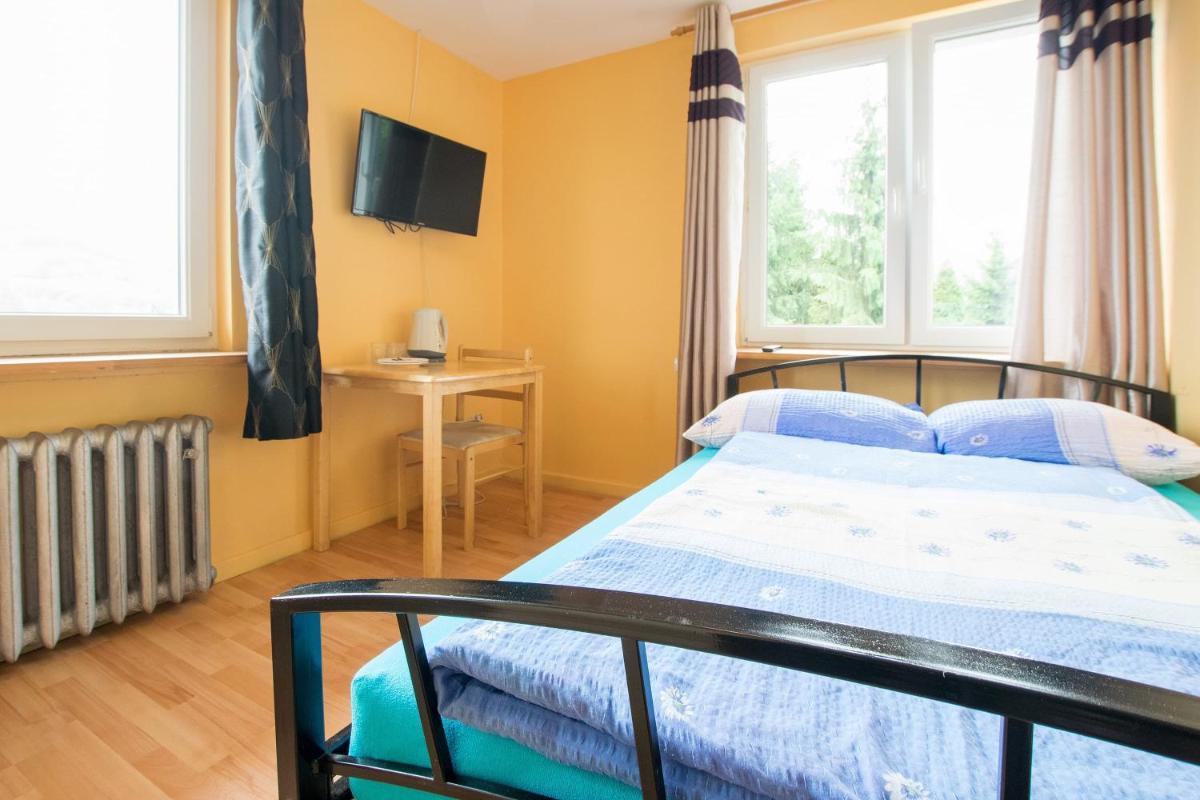 Noclegi pod lasem Solina 20 - Housity