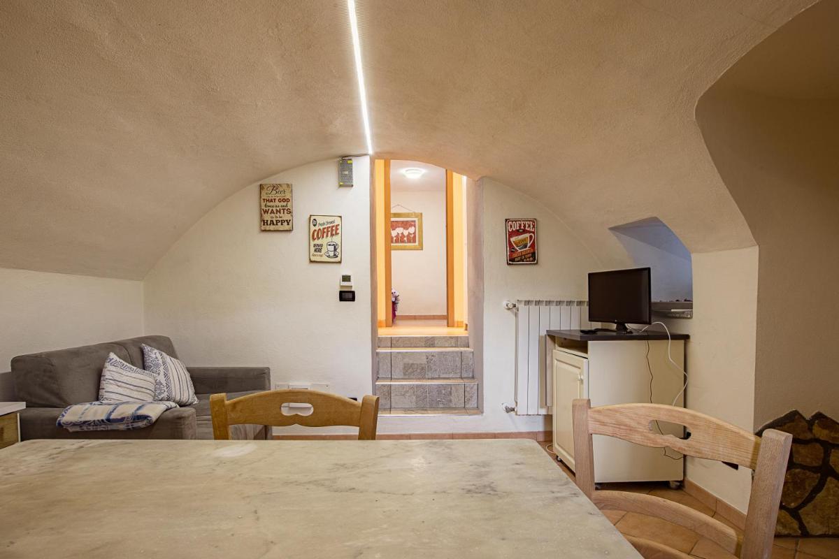 Il Giramondo - Housity