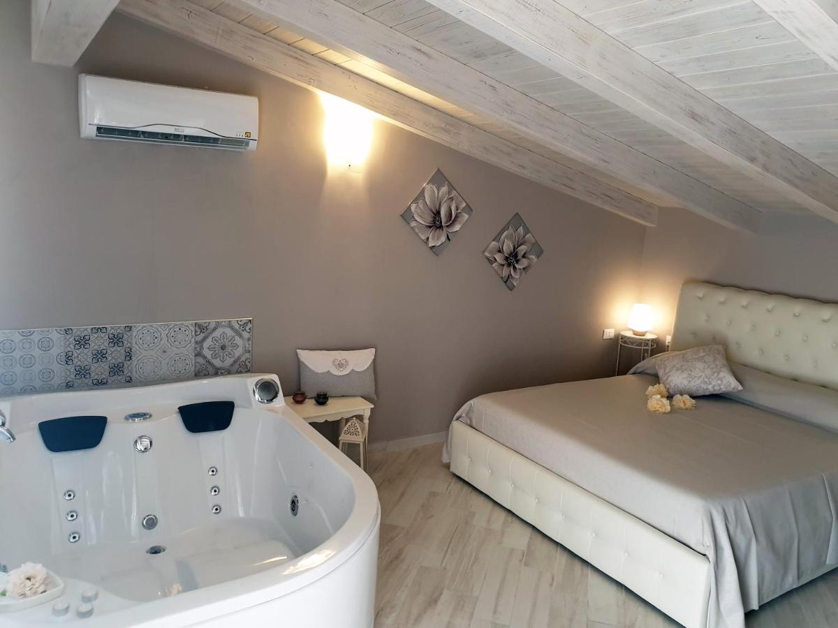 Imperatrice Livia - Housity