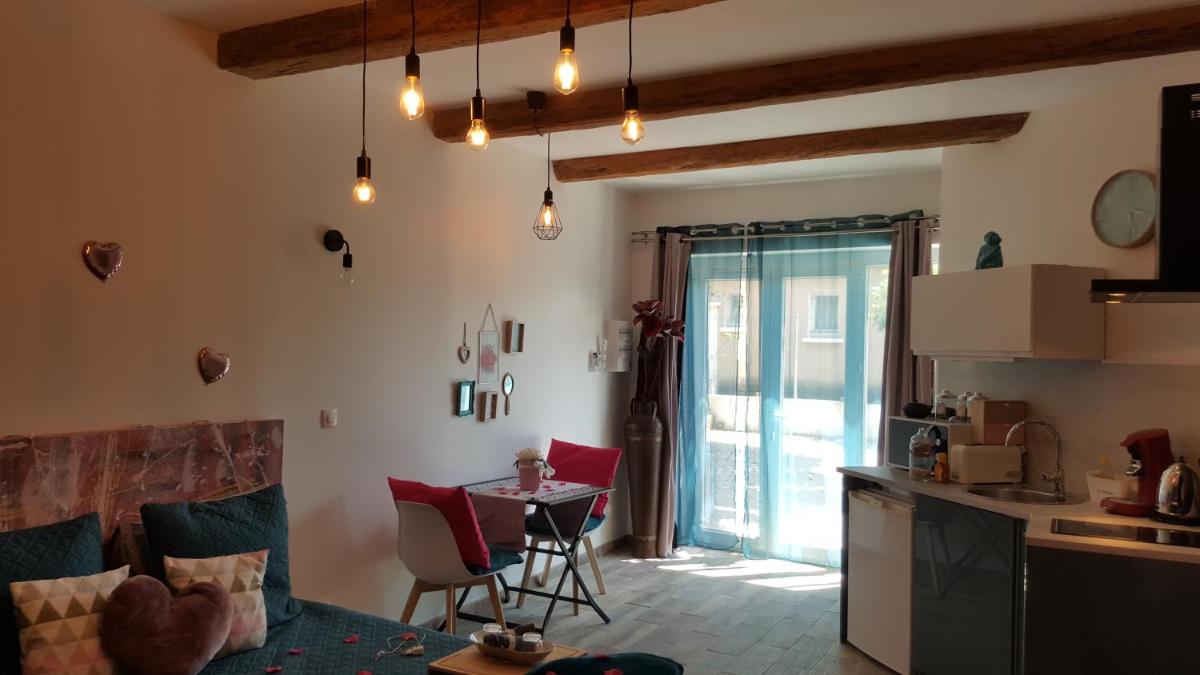 Le Mas Romantique avec Jacuzzi et Sauna privé - Housity