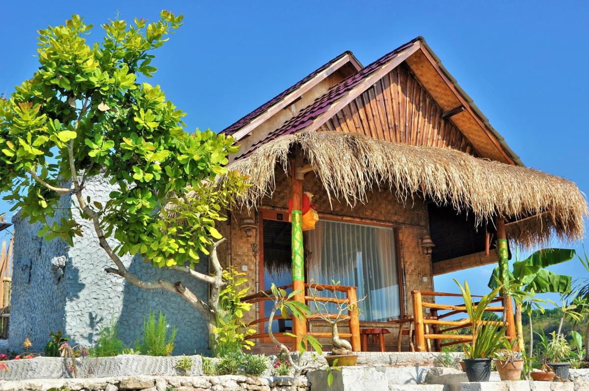 Aryaginata Cliff Cottages - Housity