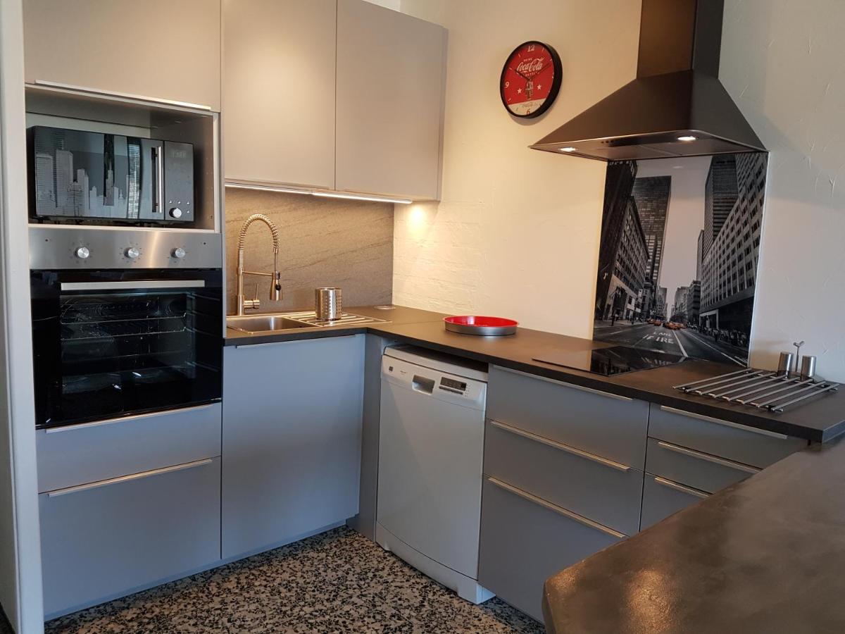 Les Cyclades - Housity