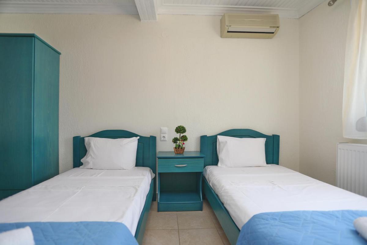 ANTONIOS Skopelos studios apartments - Housity