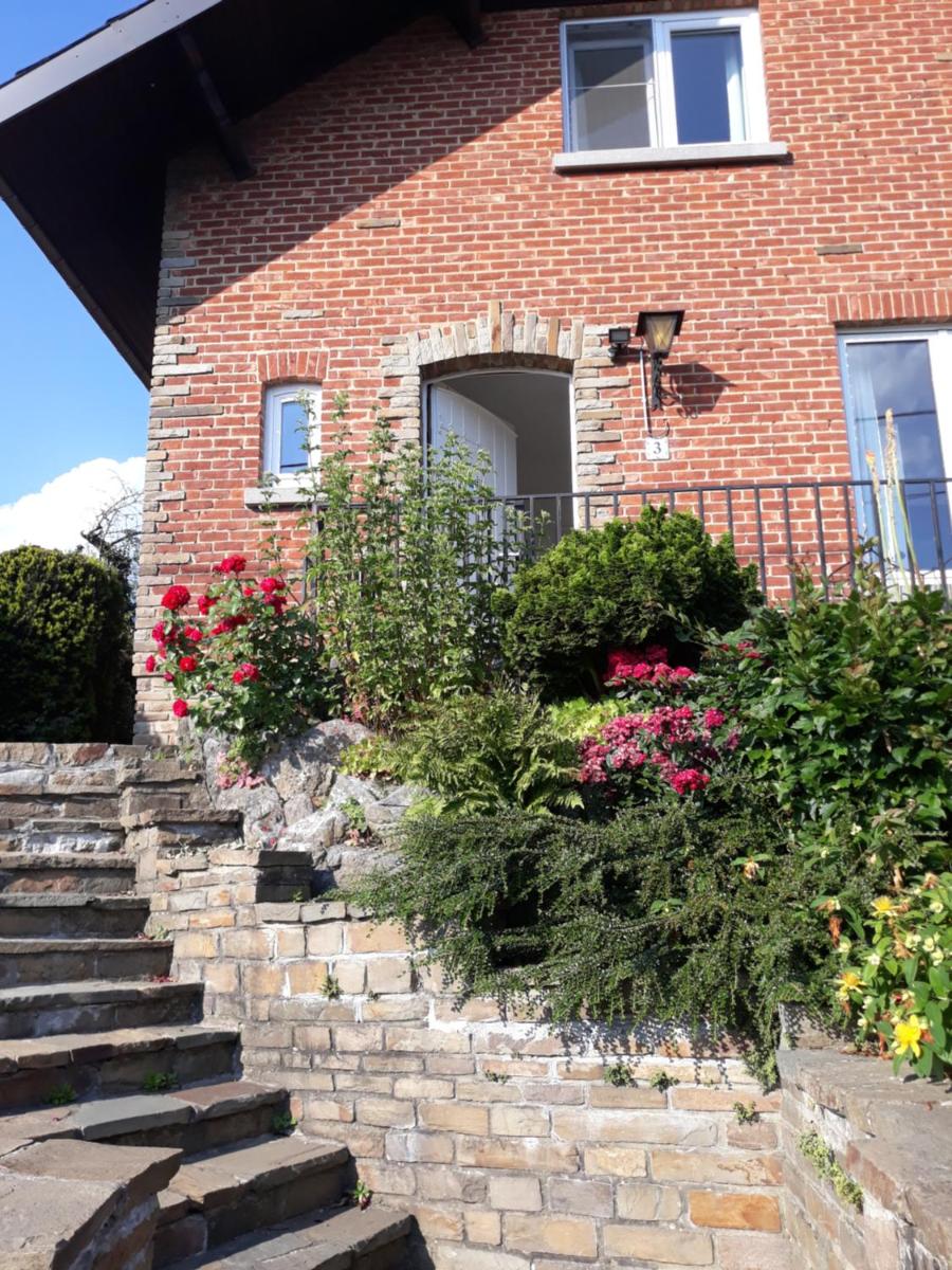 Bed vue sur vallée de la Meuse Namur - Housity