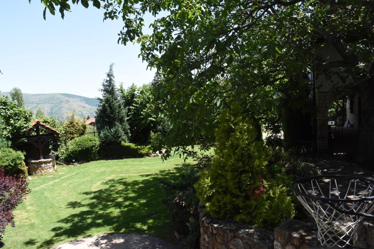 Villa Serz - Housity