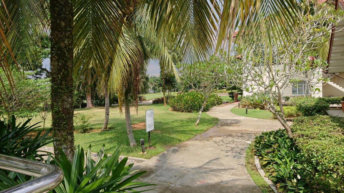 Homestay Bandar Putra Kulai - Housity