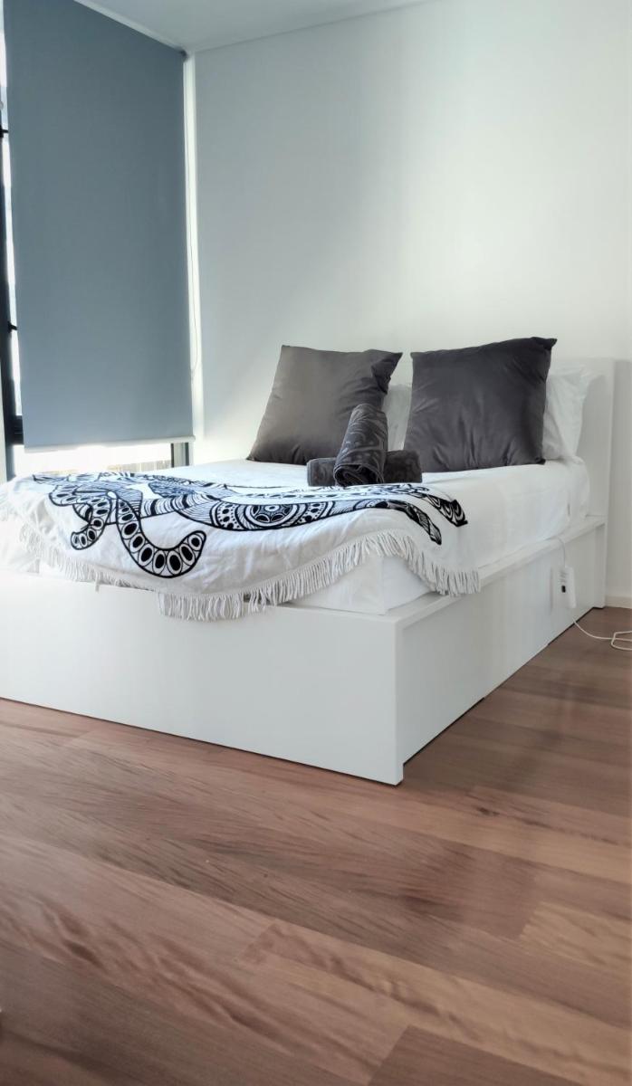 ReadySet Apartments at City Tower - Housity
