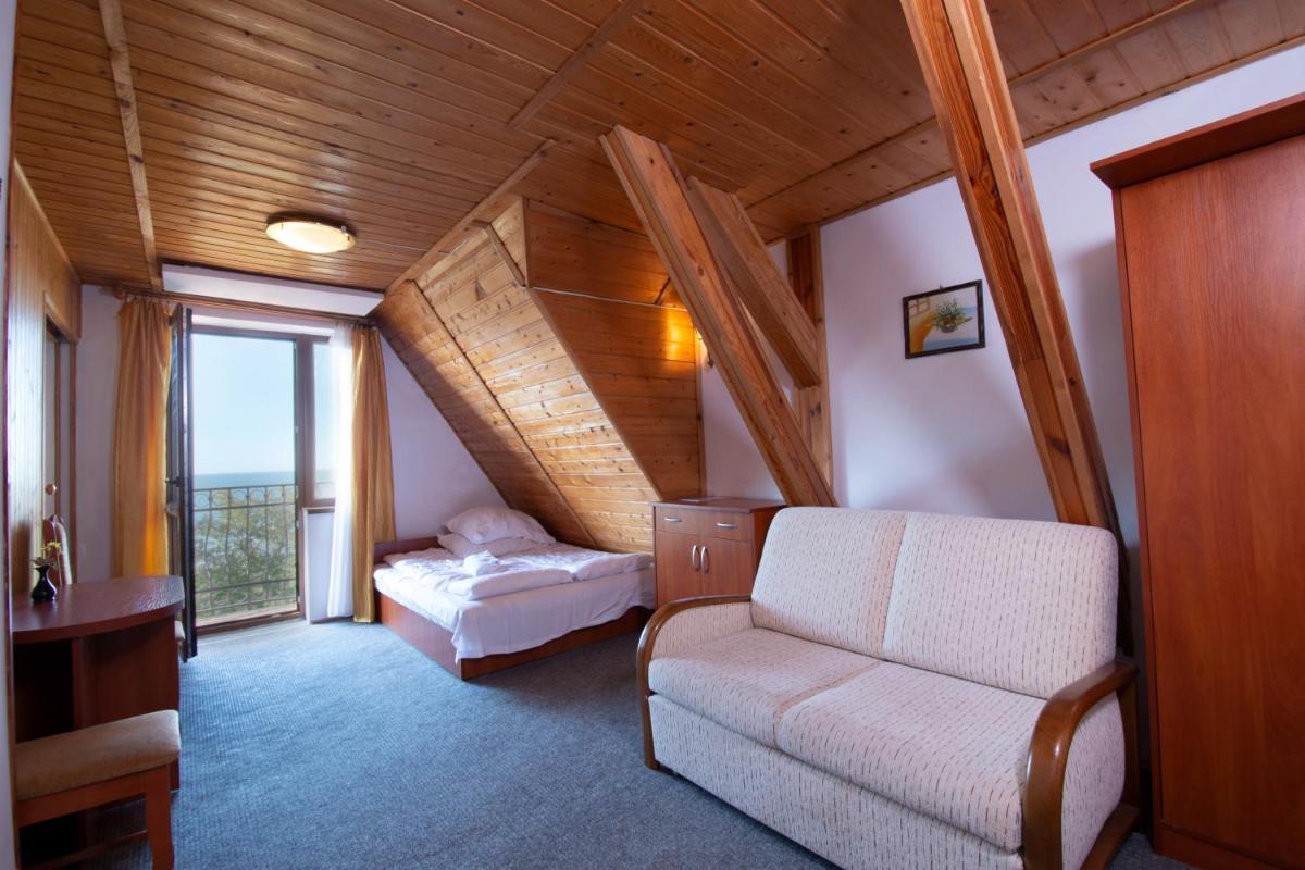 Ośrodek Wypoczynkowy AS PIK dawniej Hotel AS PIK - Housity