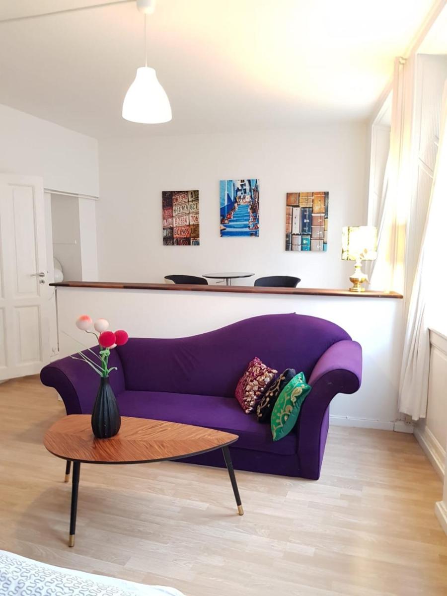 Suitetrails - Beautiful Studio Apartment In the Heart of Copenhagen