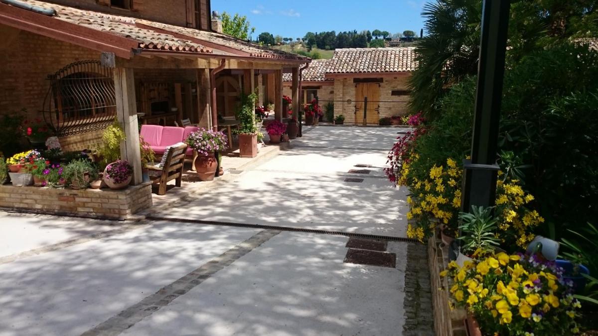 B&B Il Cavallino - Housity