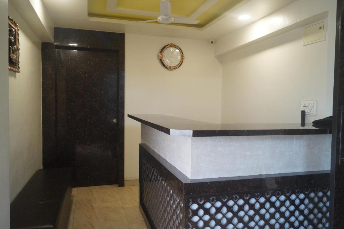 Hotel Sai Sharada - Housity