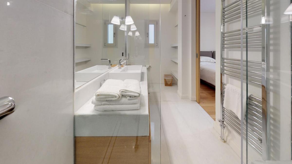 Central Acropolis View Apartment - Housity