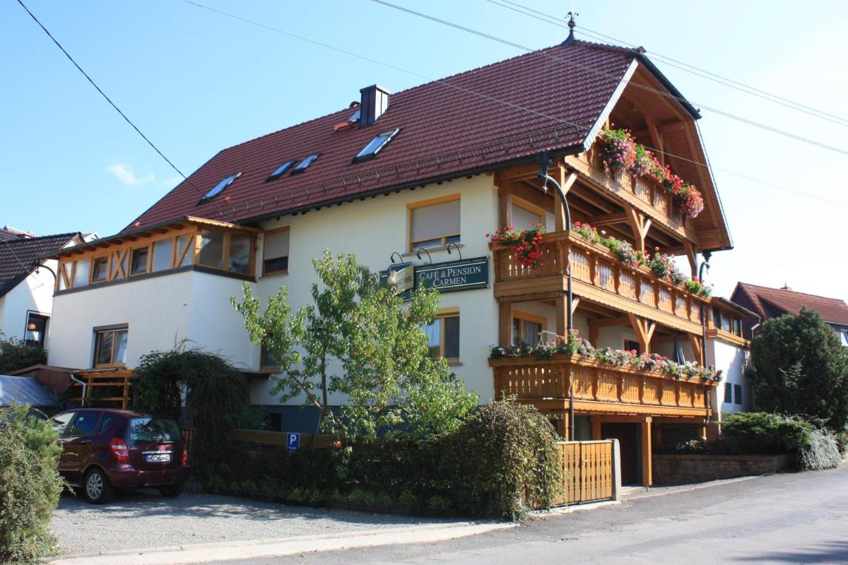 Cafe & Pension Carmen - Housity
