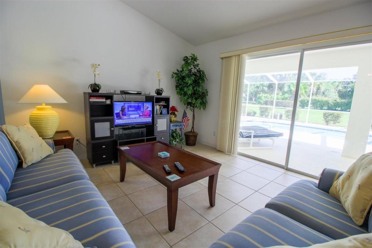 Pool home close to golf and Nature - Comfort - 4 bedroom - Housity