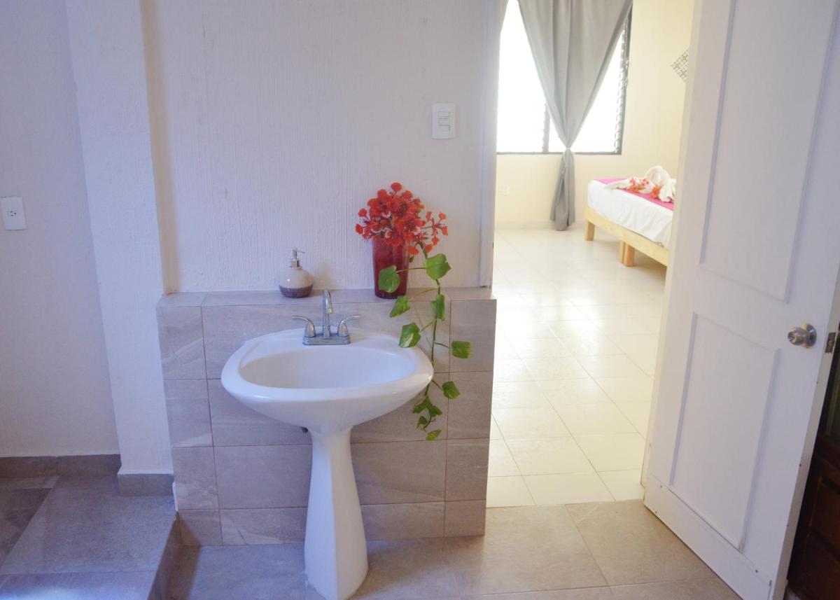 CASA BUGAMBILIAS - Housity