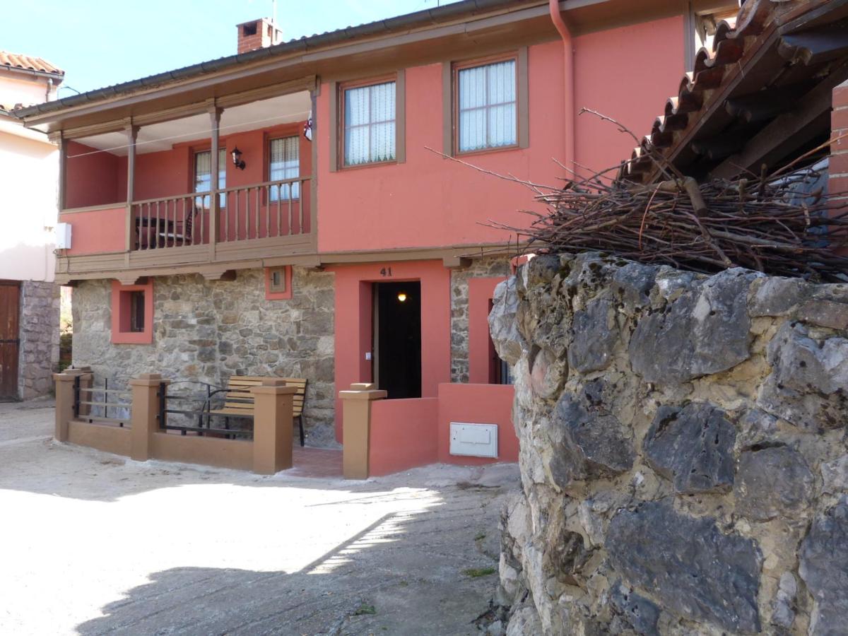 Casa rural El Tejo - Housity