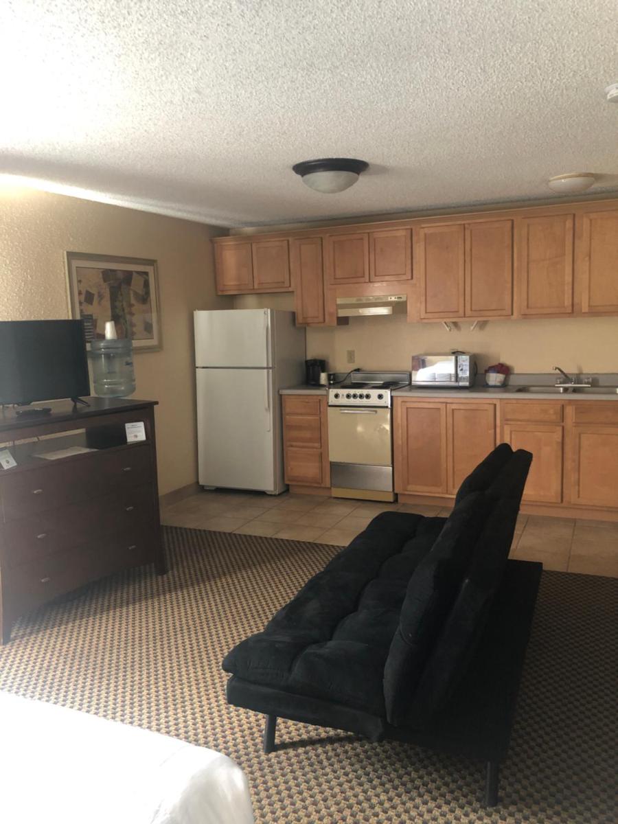 GuestHouse  & Suites Eugene/Springfield - Housity