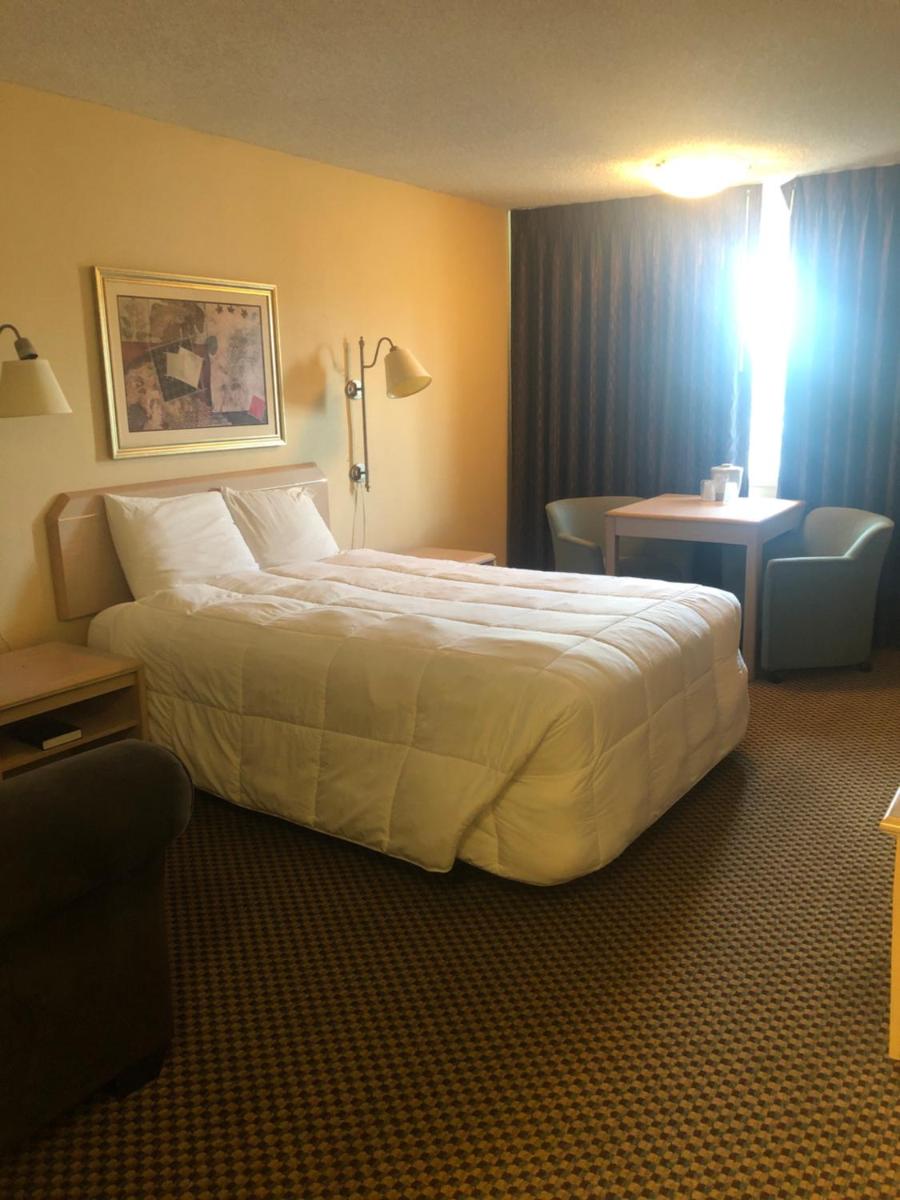 GuestHouse  & Suites Eugene/Springfield - Housity