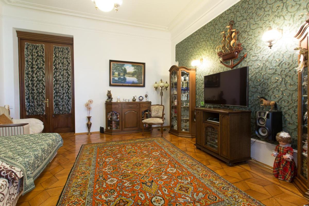 Apartment in the center of Kharkiv - Housity