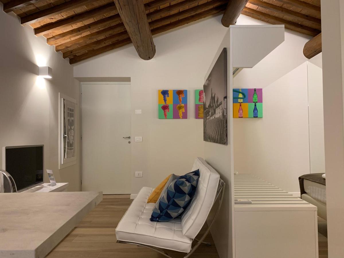 SOAVE HOUSE ALLE VIGNE-2-Luxury stay - Housity