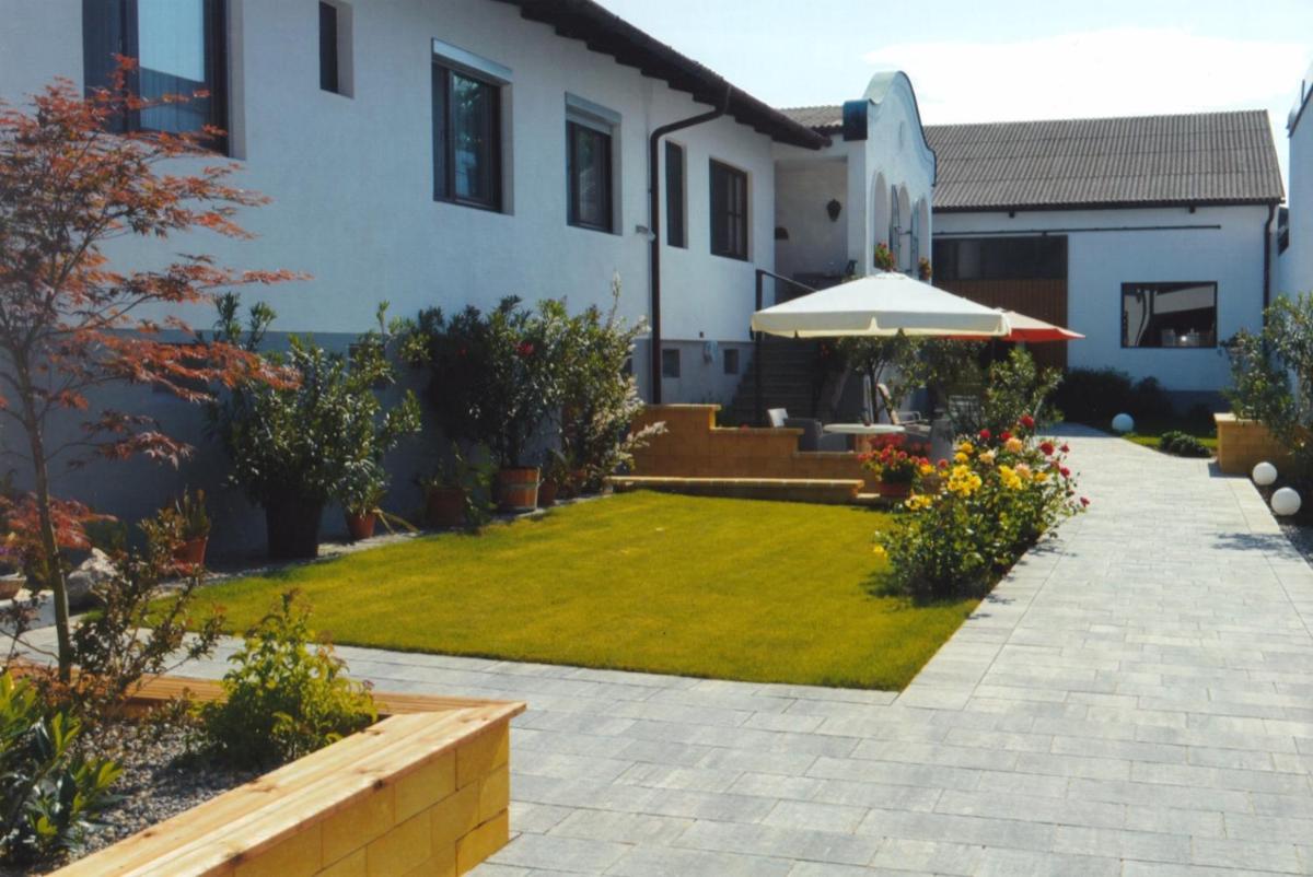 Winzerhof Michael Gartner - Housity