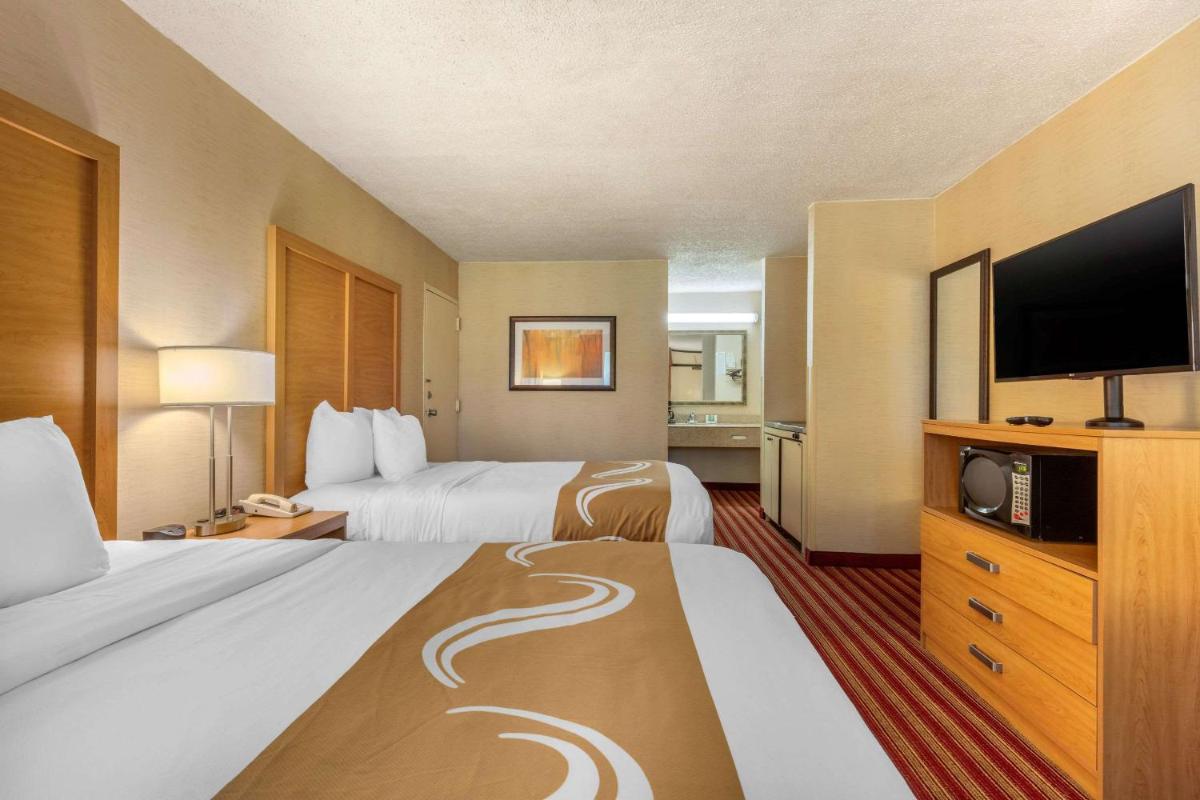 Quality Inn Exit 4 - Housity