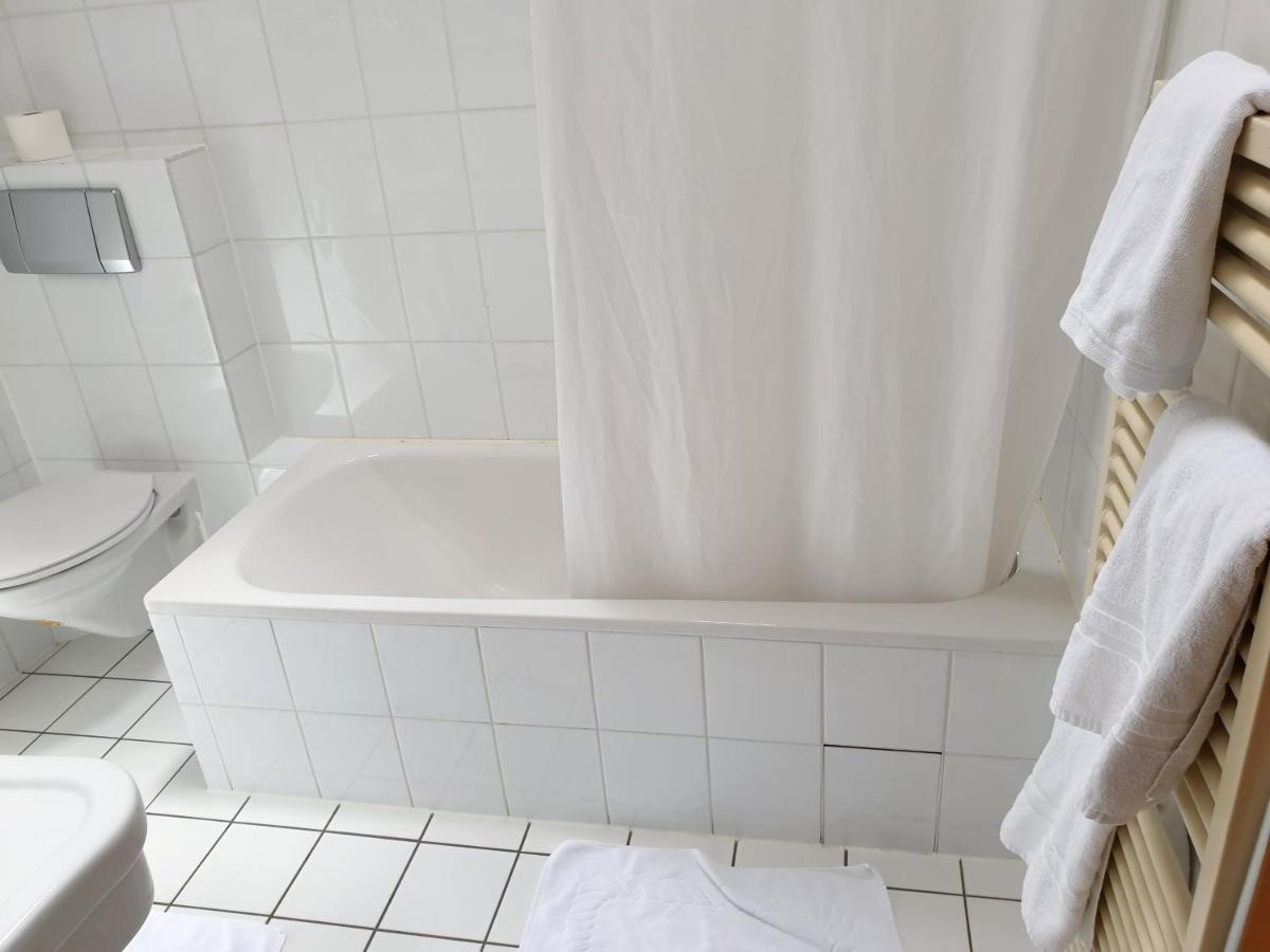CB Hotel Becker - Housity
