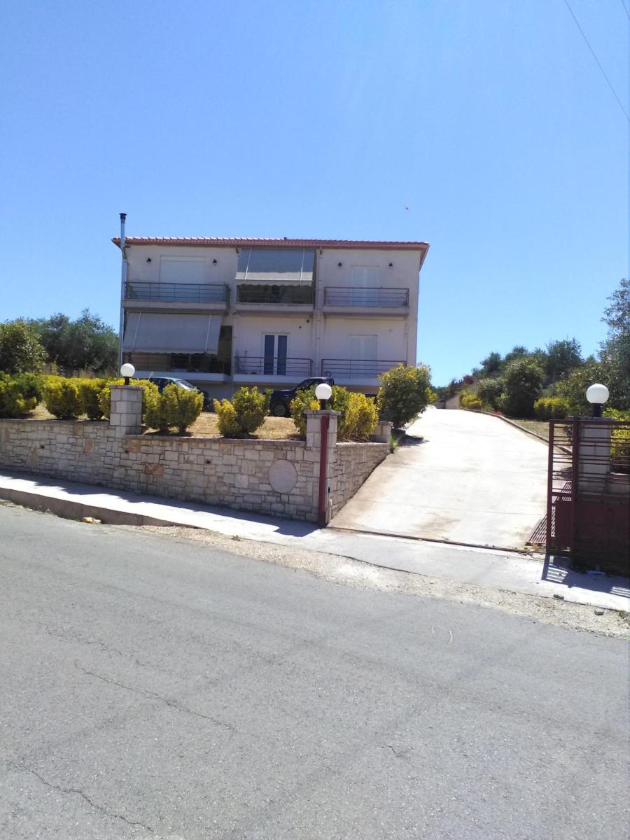 Chora Nestor I One Bedroom Apartment - Housity