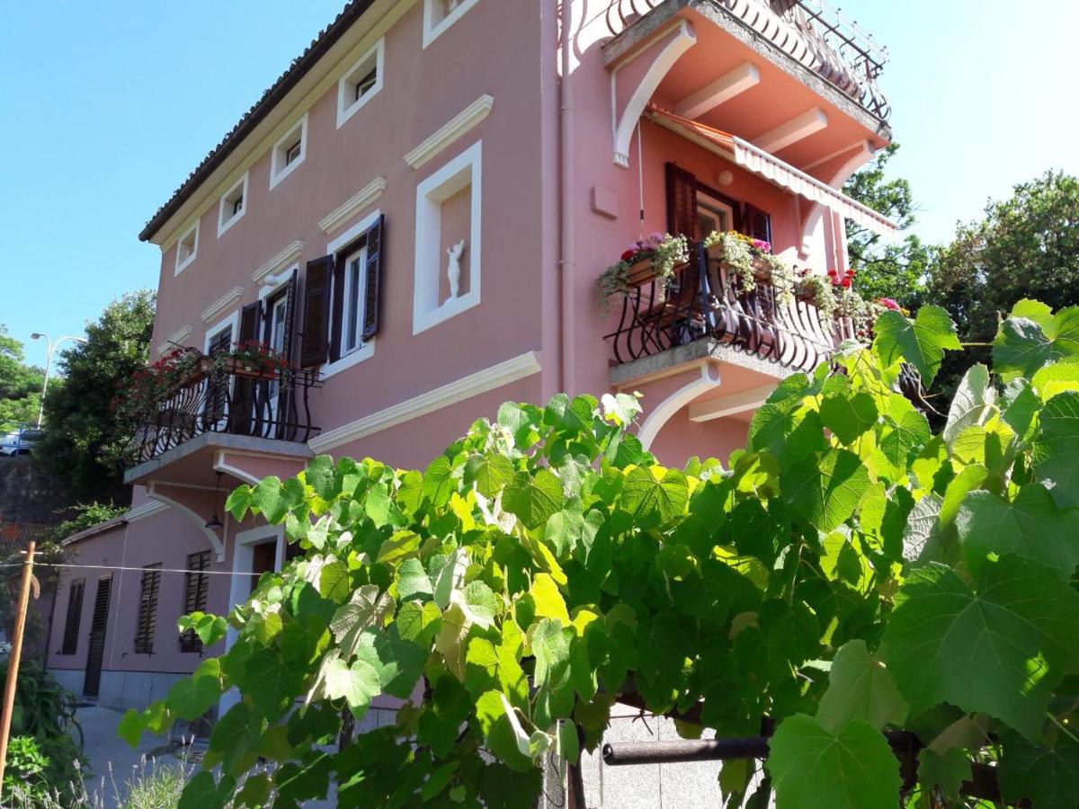 APARTMAN LUŠETIĆ - Housity