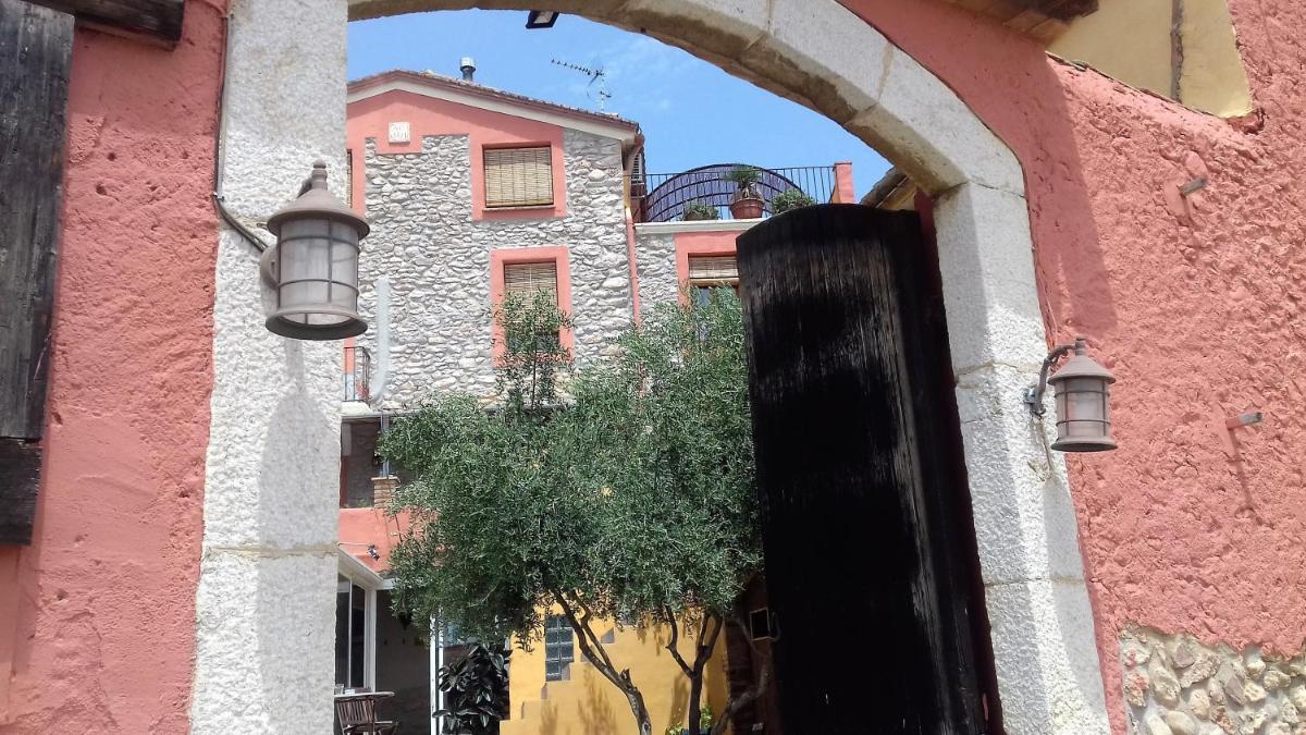 Imagen de la galería de Les Vinyes Alojamiento Rural Boutique & SPA, en Vilardida